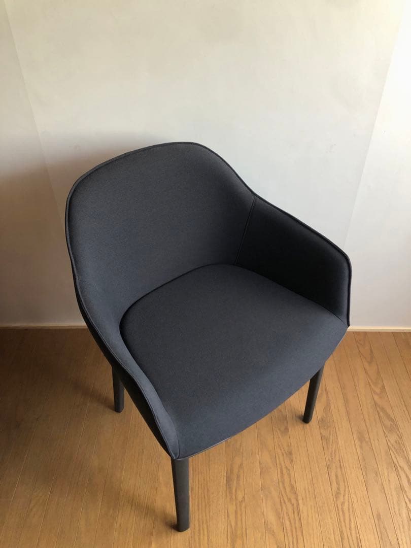 Vitra ヴィトラ ソフトシェル アームチェア ② ロナン&エルワンブルレック
