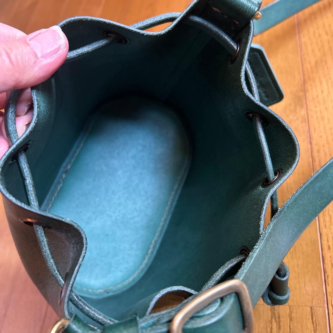 アナロジコ ベアベルバッグ　限定グリーン