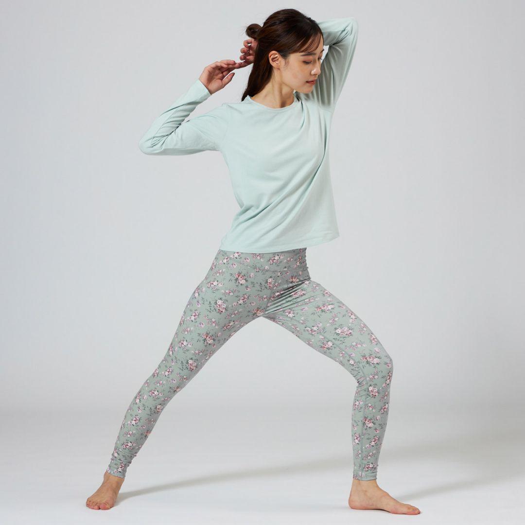 【タグ付新品未使用品】チャコット　プチローズプリントレギンス