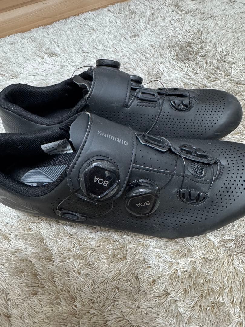 シマノ　サイクルシューズ　RC7 ブラック　サイズ44