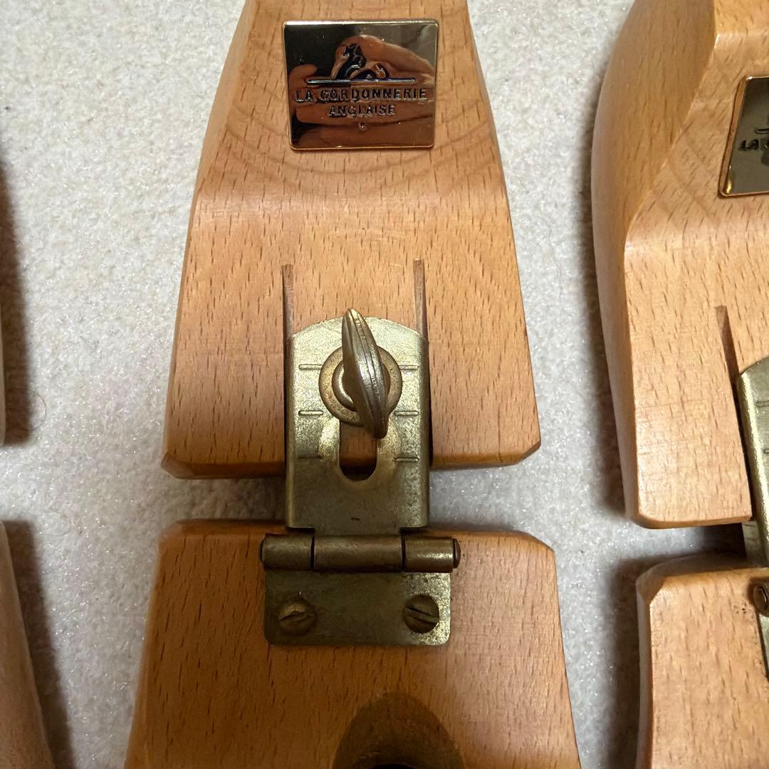 LA CORDONNERIE ANGLAISE 木製シューツリー①