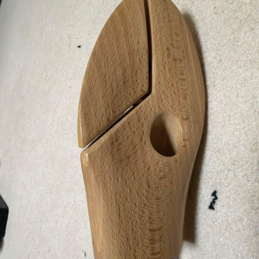 LA CORDONNERIE ANGLAISE 木製シューツリー①