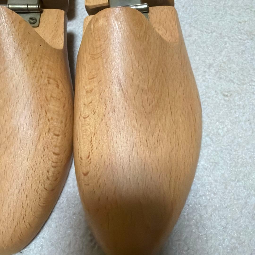 LA CORDONNERIE ANGLAISE 木製シューツリー①