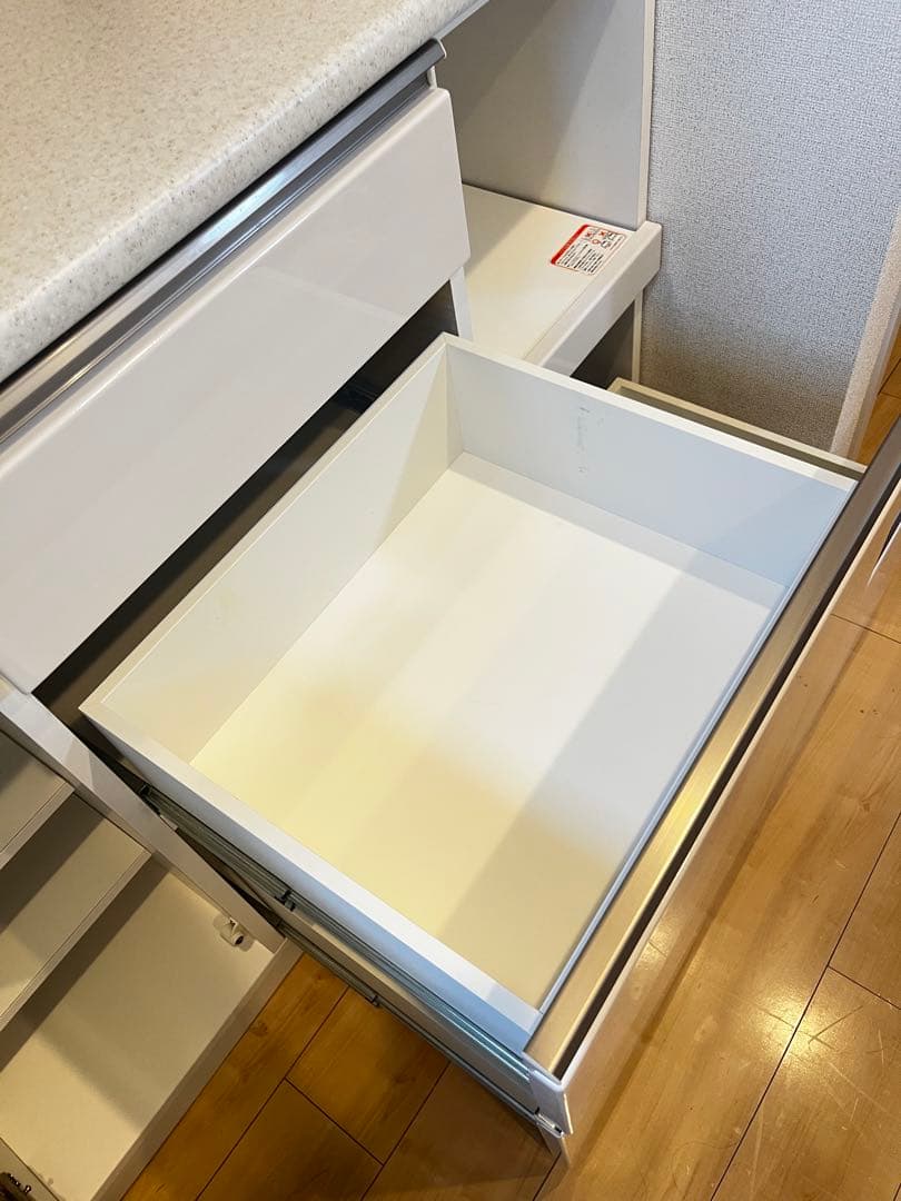 tomoニトリ　レンジボード　食器棚