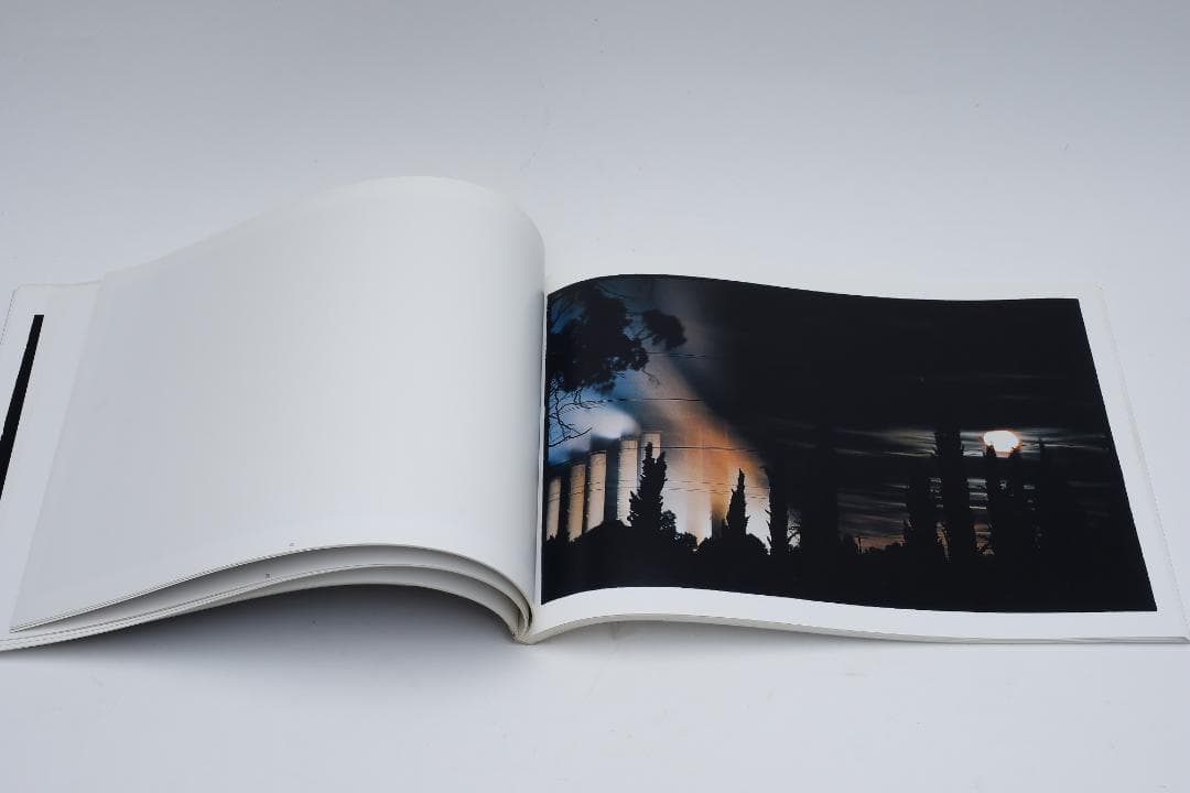 アート・デザイン・音楽 Bill Henson : Univ. Salamanca Exhibition