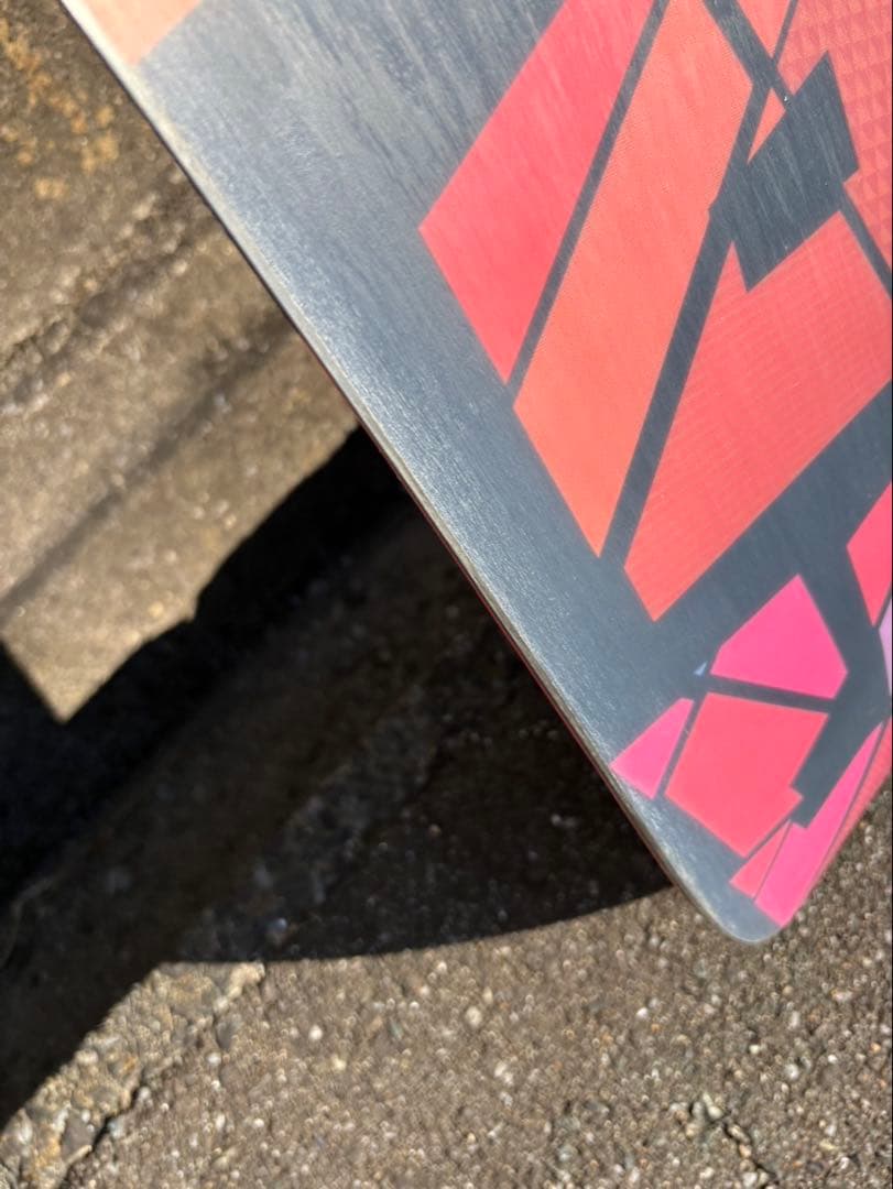 サロモン　スノーボード板