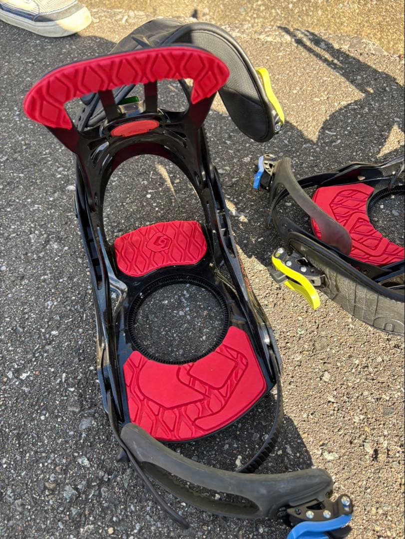 サロモン　スノーボード板