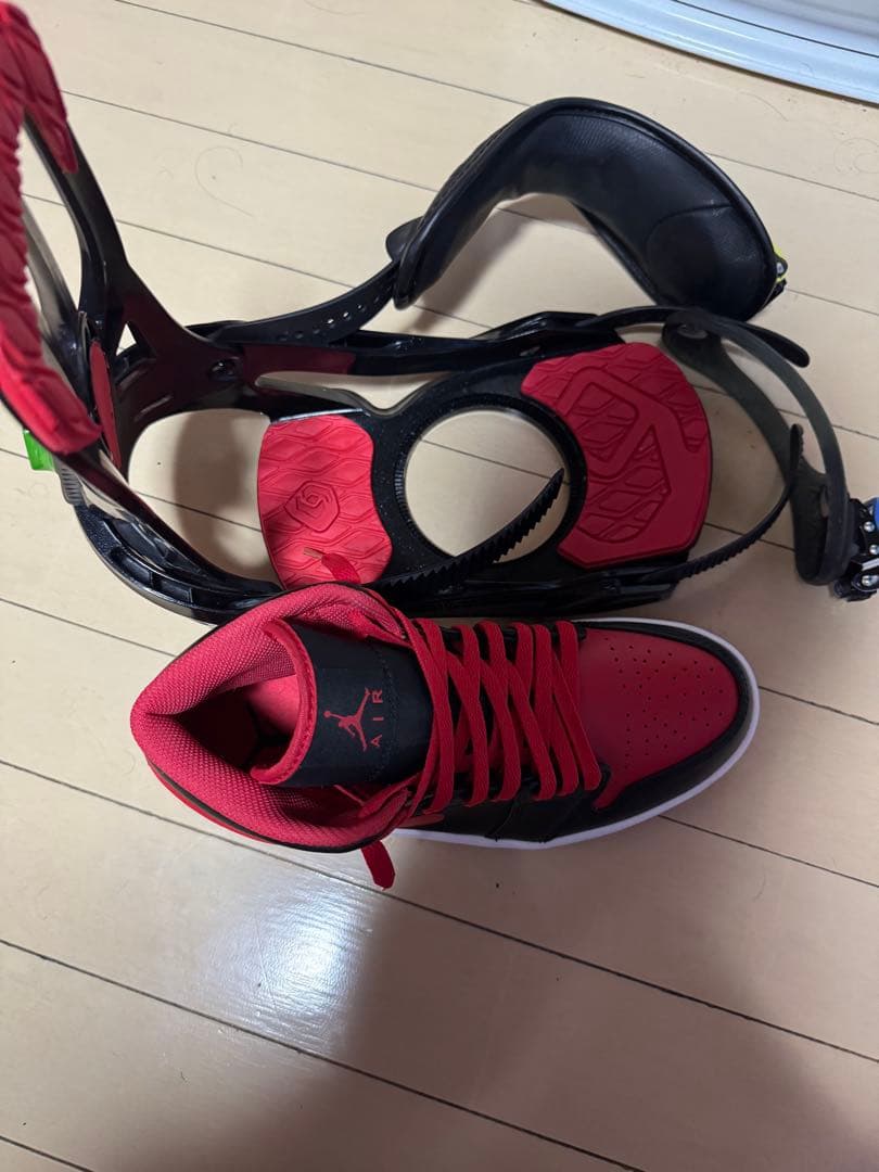 サロモン　スノーボード板