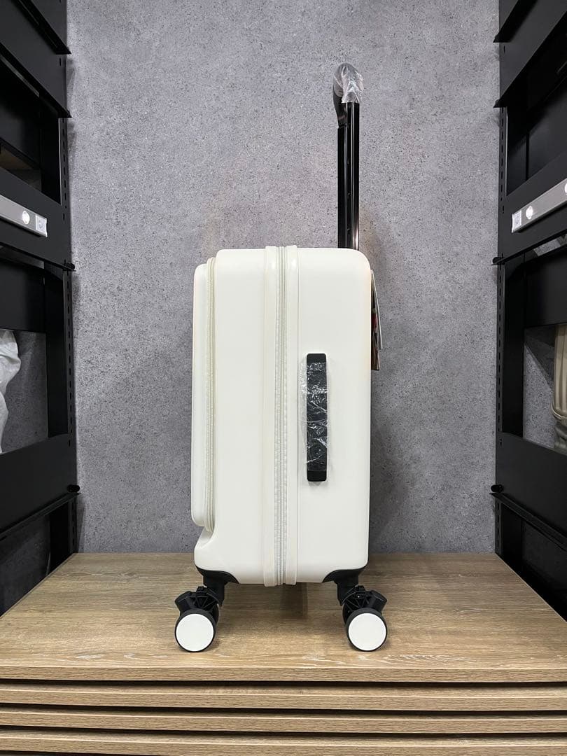 BRIGHTECH Sサイズキャリーケース BRO-18 ストッパーキャスター付