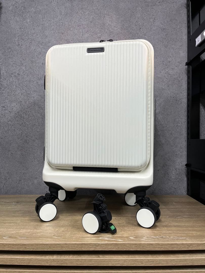 BRIGHTECH Sサイズキャリーケース BRO-18 ストッパーキャスター付