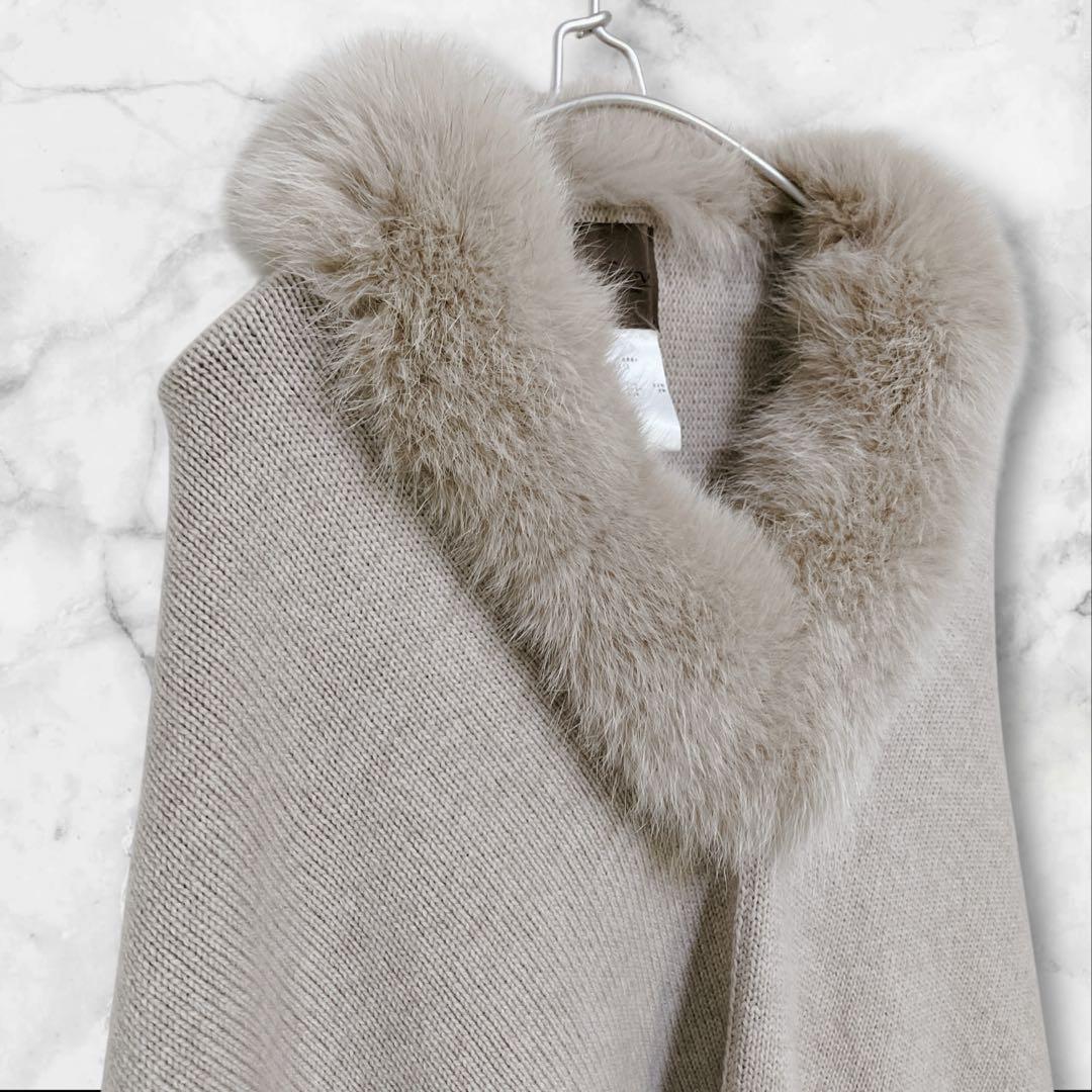 【美品】GIOVI 高級　カシミア混　フォックスファー　ポンチョ　ベージュ