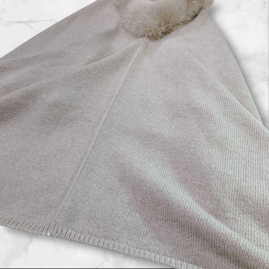 【美品】GIOVI 高級　カシミア混　フォックスファー　ポンチョ　ベージュ