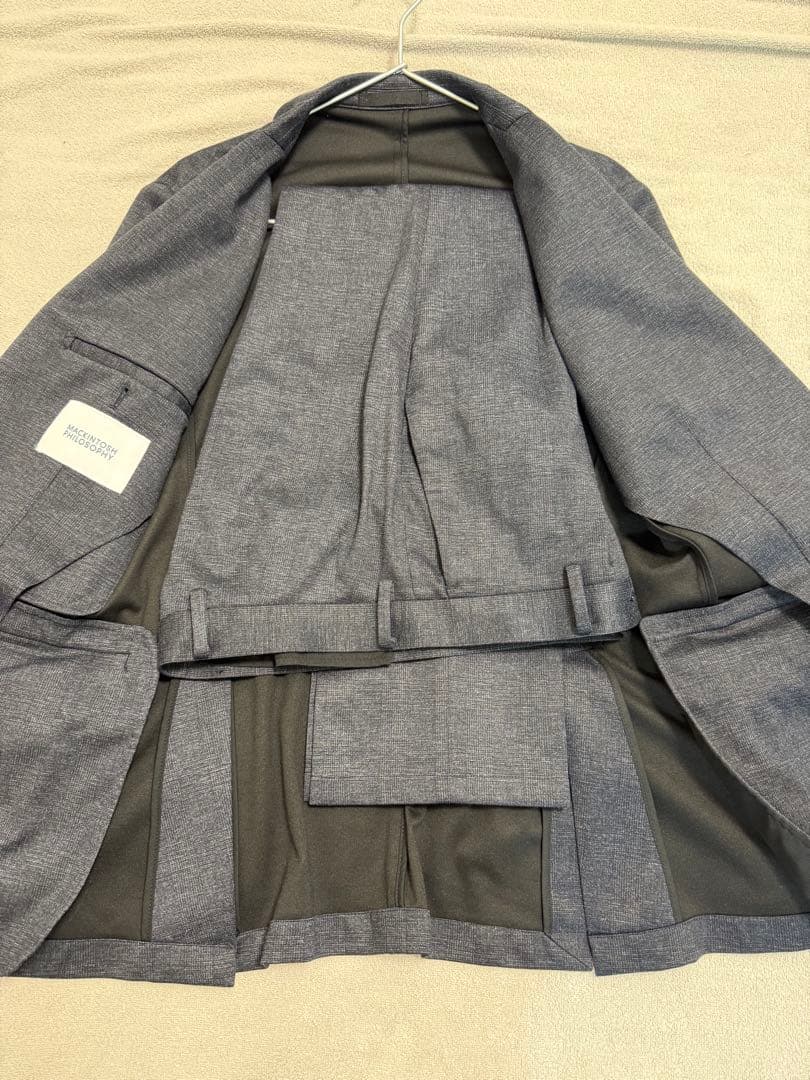 マッキントッシュフィロソフィー　プリント柄バリエーション セットアップ