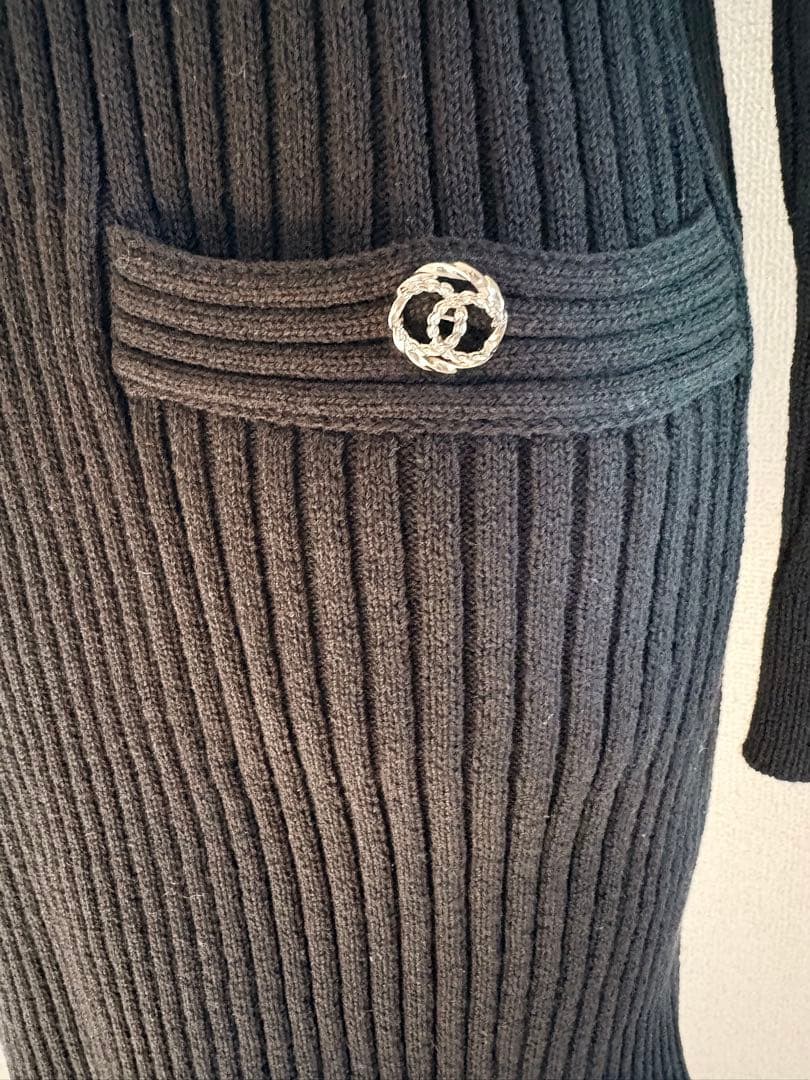 FJ様　CHANEL ニットワンピース未使用　40 正規品