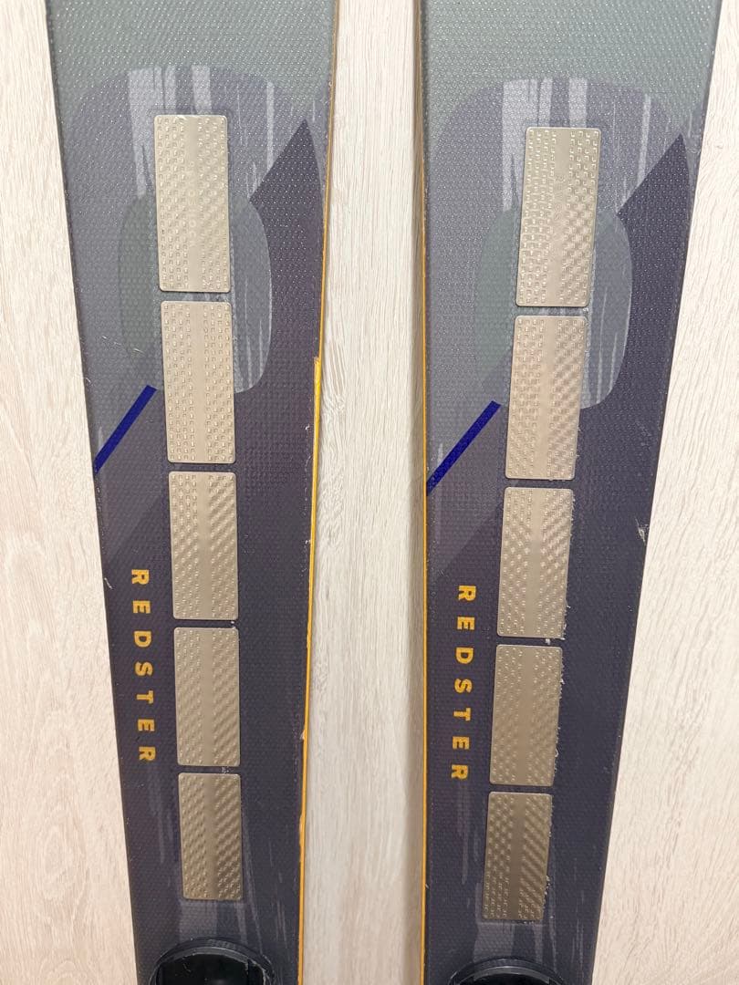 スキー ATOMIC REDSTER Q9.8 + X 12 GW