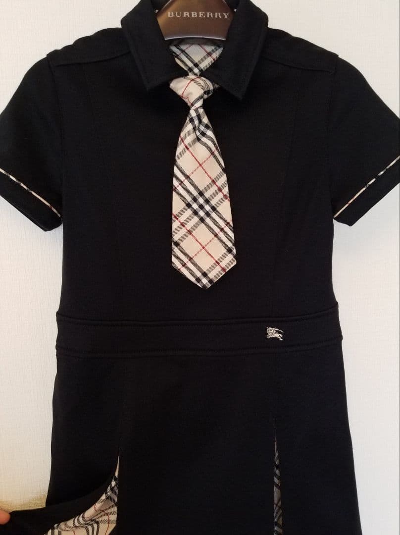 バーバリーロンドンワンピース 未使用品 ベージュ ホースマーク ブラック