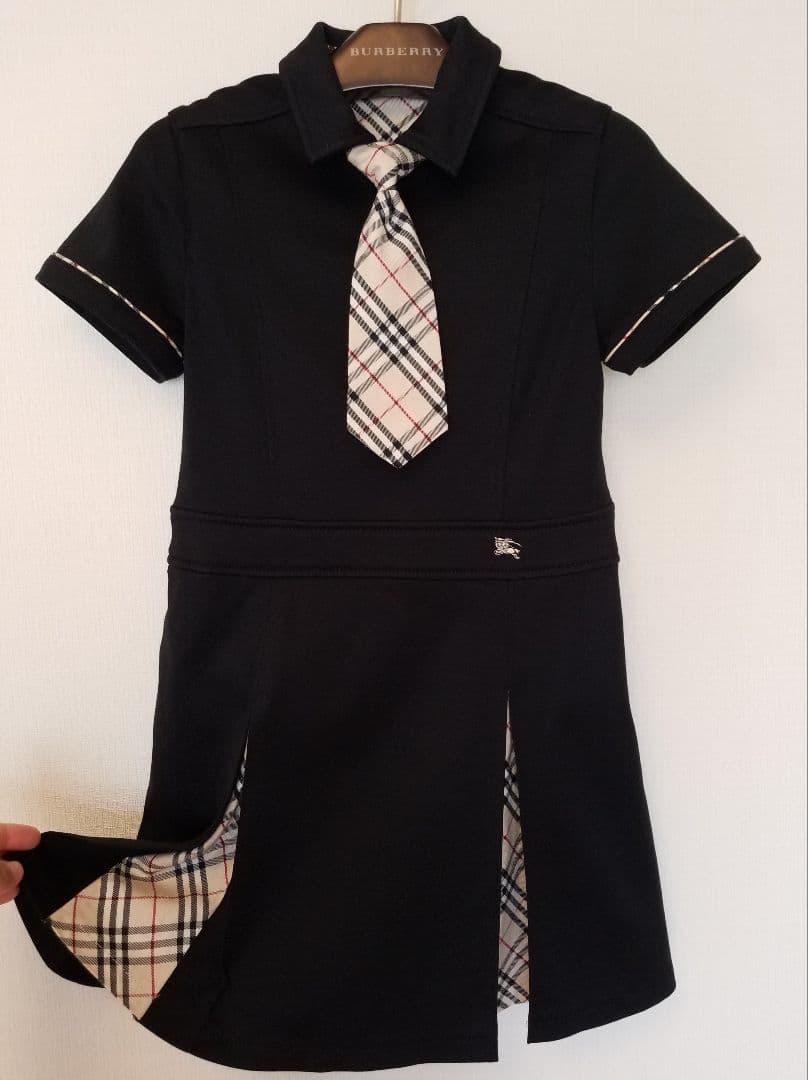 バーバリーロンドンワンピース 未使用品 ベージュ ホースマーク ブラック