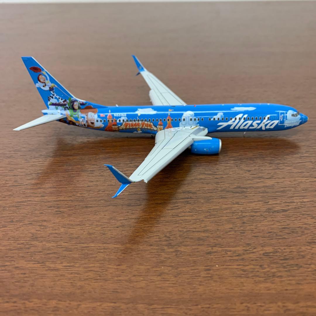 ❶　1/200　アラスカ航空 B737-800 N537AS トイストーリー塗装