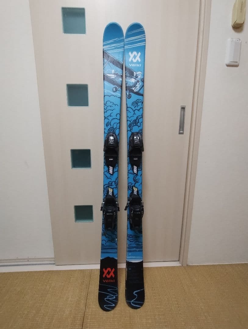 Völkl Revolt ツインチップスキー 138cm