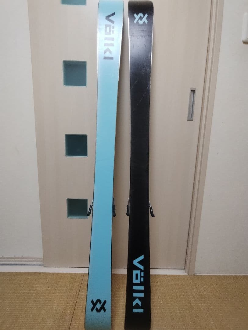 Völkl Revolt ツインチップスキー 138cm