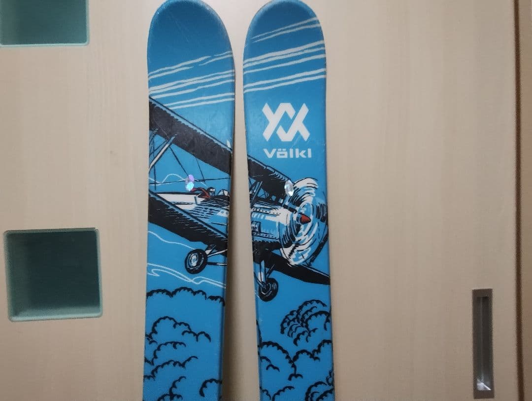 Völkl Revolt ツインチップスキー 138cm