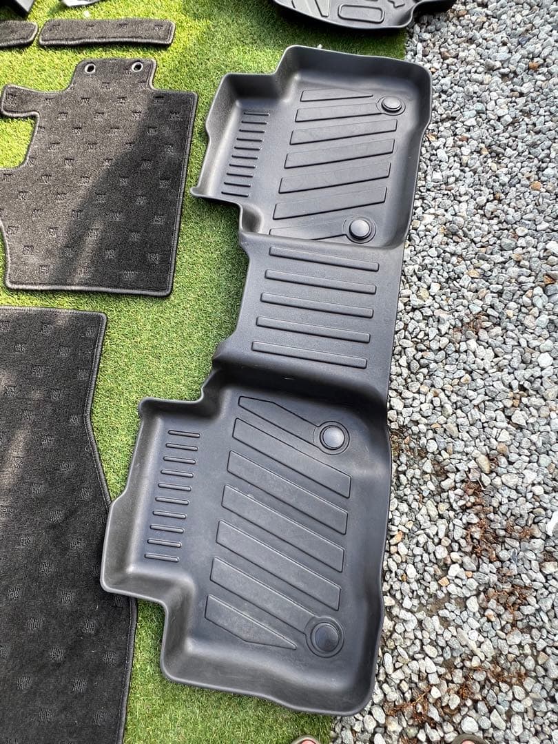 b*s様 80ハリアー内装品セット