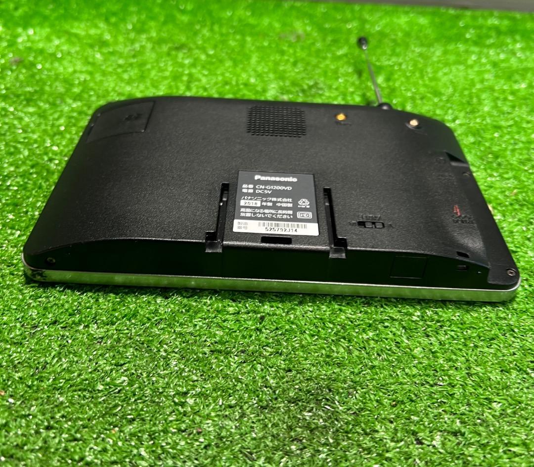 パナソニック CN-G1200VD ポータブルナビ. 地図データ2018年製.
