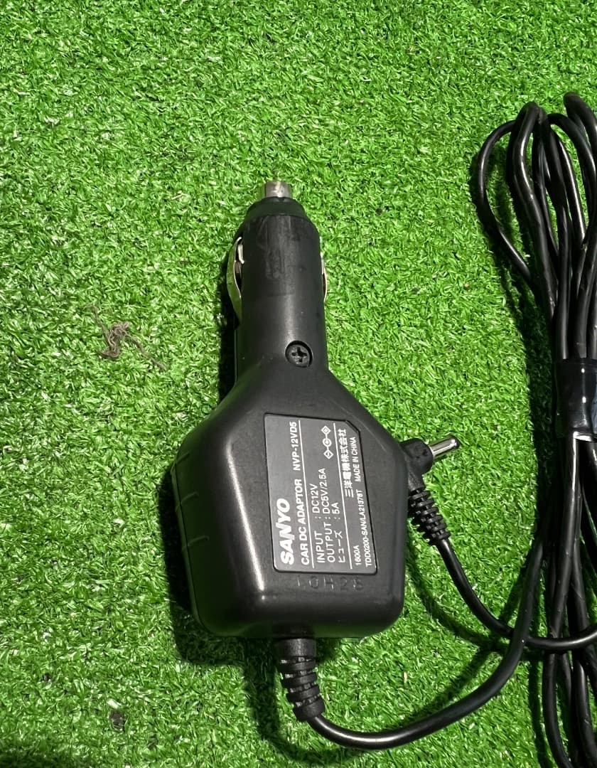 パナソニック CN-G1200VD ポータブルナビ. 地図データ2018年製.