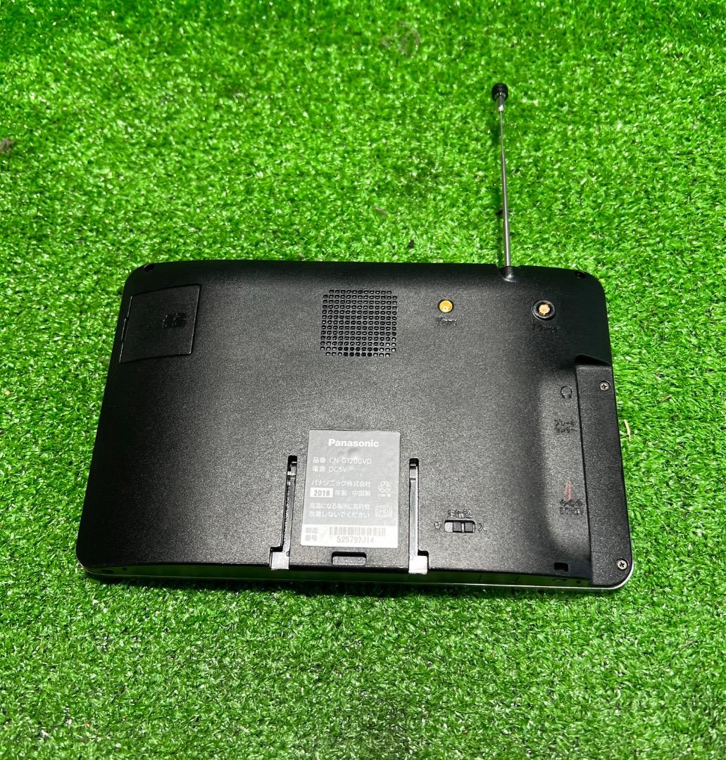 パナソニック CN-G1200VD ポータブルナビ. 地図データ2018年製.