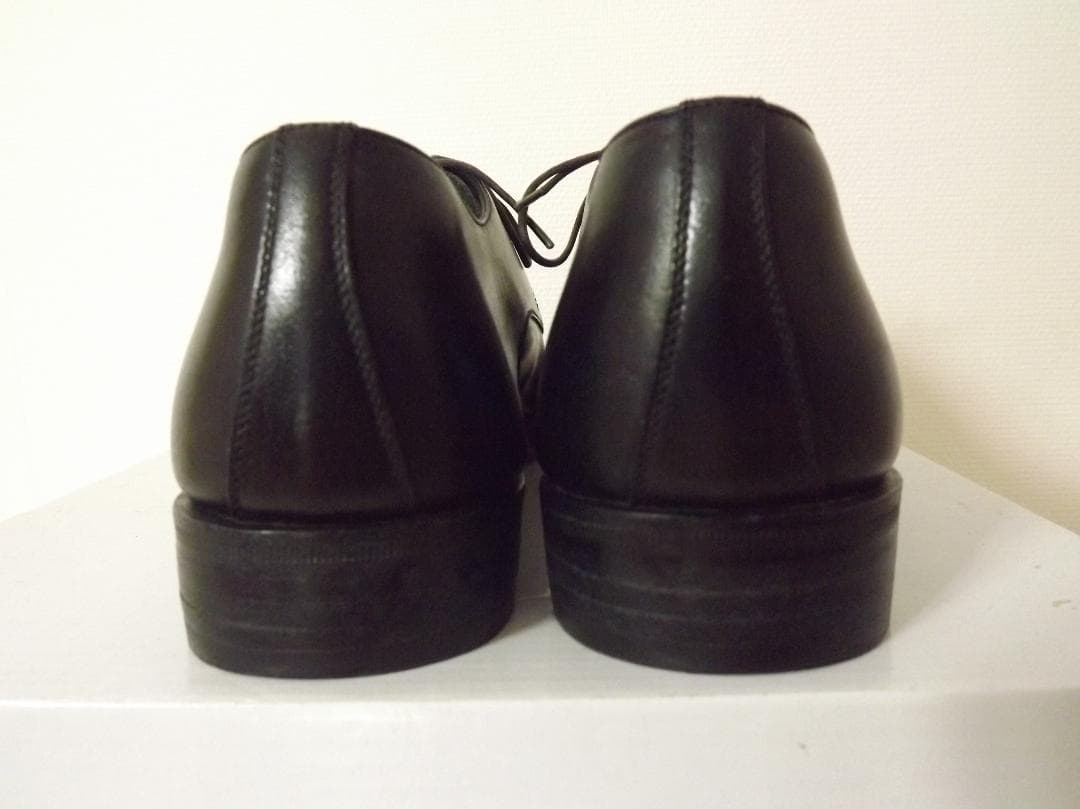 サルヴァトーレ・フェラガモ イタリア製 レザー ストレートチップ 革靴 24.5