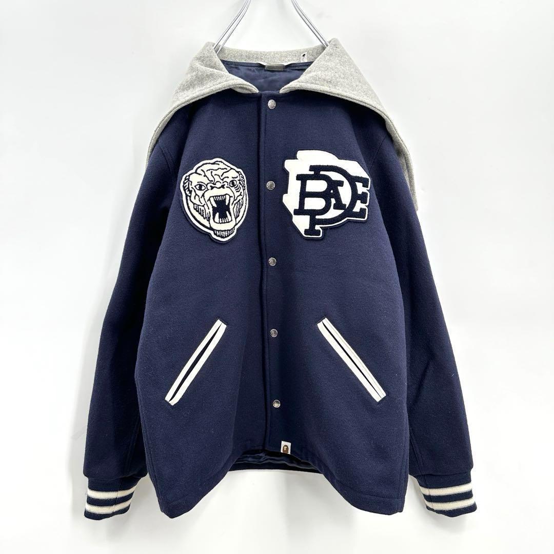 【激レア】アベイシングエイプ アーチ刺繍ロゴ スタジャン リバーシブルフード