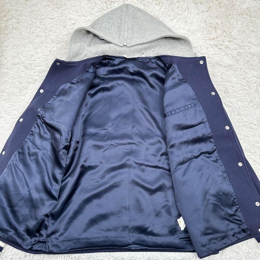 【激レア】アベイシングエイプ アーチ刺繍ロゴ スタジャン リバーシブルフード