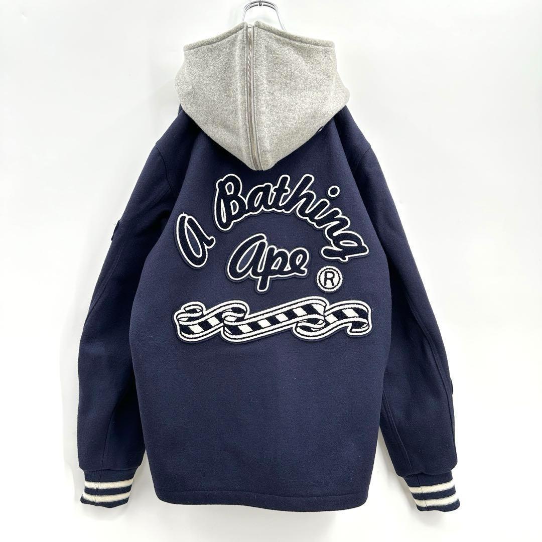 【激レア】アベイシングエイプ アーチ刺繍ロゴ スタジャン リバーシブルフード