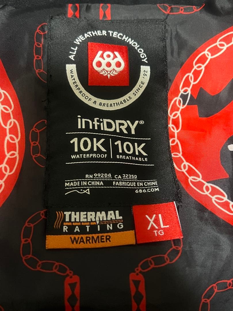 686 スノーボード ジャケット ブラック ＸＬサイズ