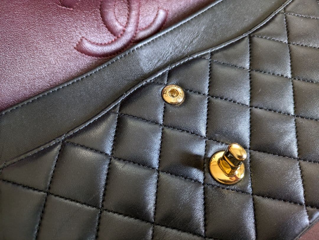 CHANEL マトラッセ25 　ダブルフラップ　ラムスキン 黒