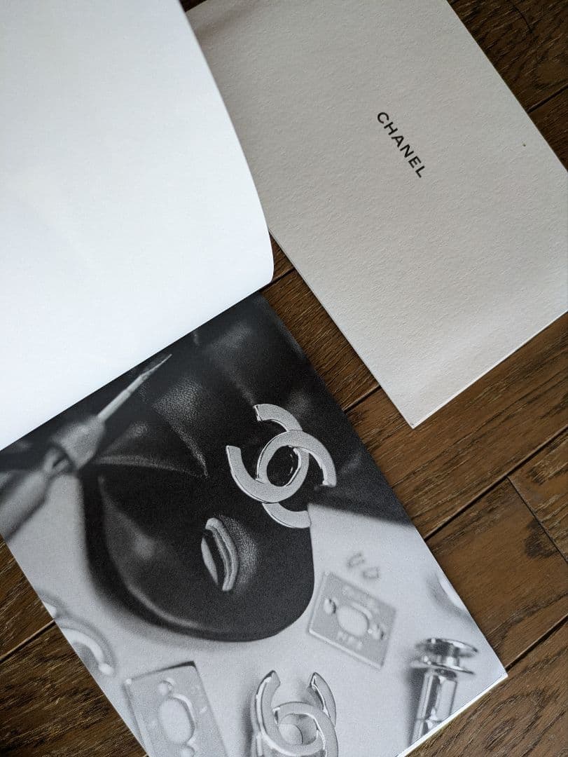 CHANEL マトラッセ25 　ダブルフラップ　ラムスキン 黒