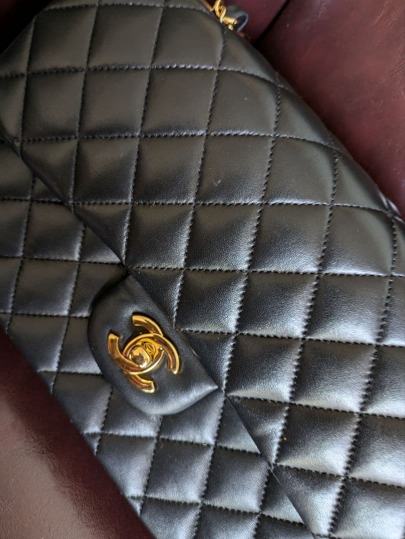 CHANEL マトラッセ25 　ダブルフラップ　ラムスキン 黒