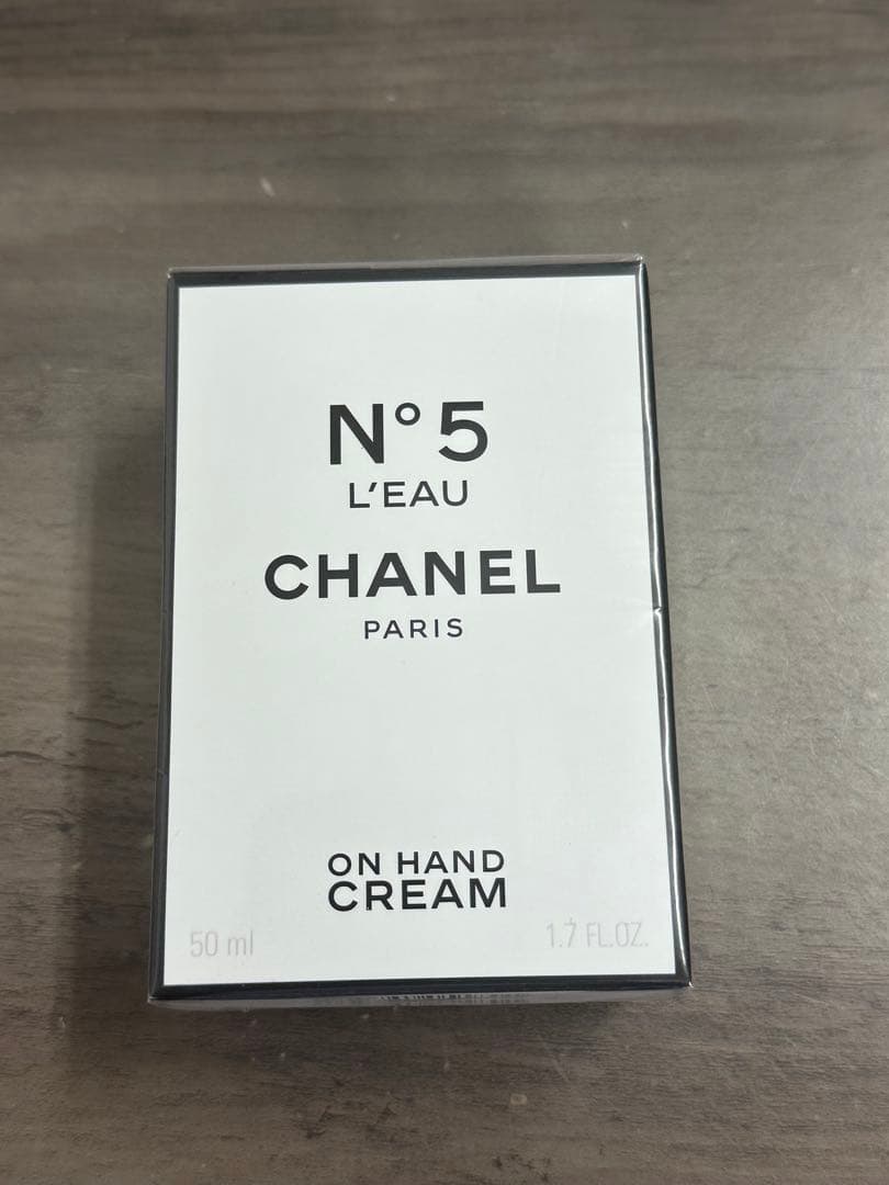 新品！未開封！CHANEL！ハンドクリーム！