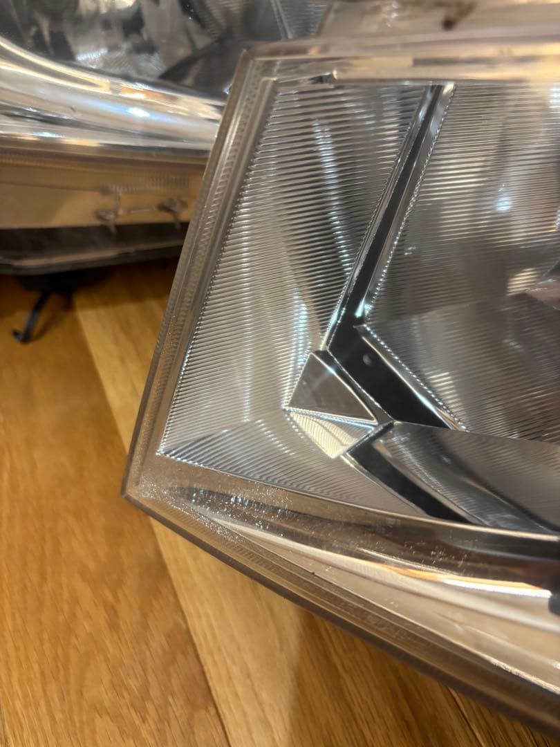 日産　エルグランド　E52前期左右ヘッドライト　HID純正AFS用　KOITO