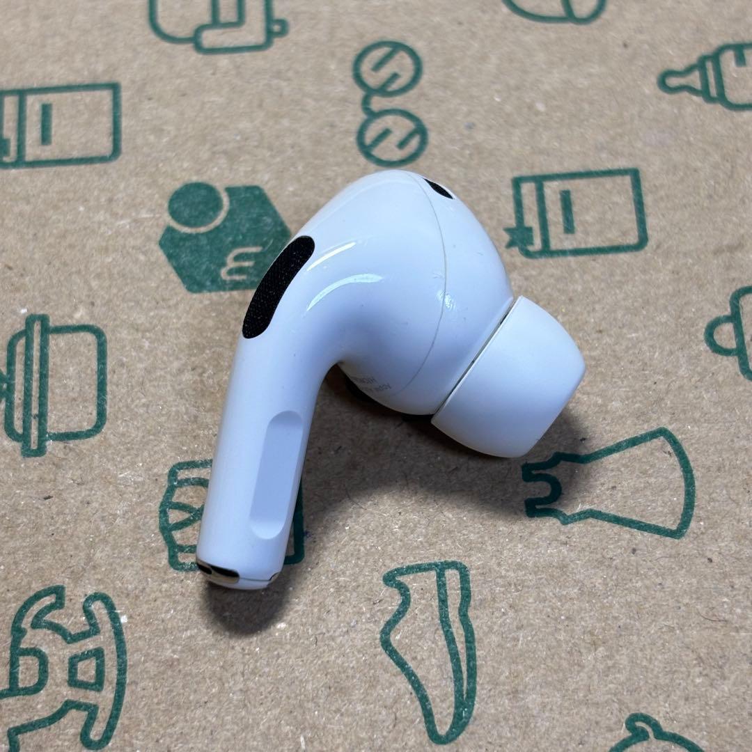 AirPods pro 第二世代　右耳のみ　usb-c版　Apple