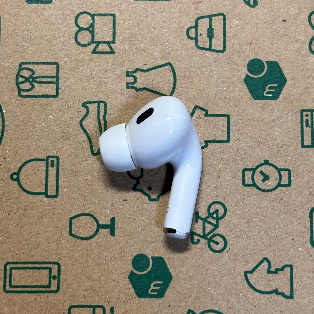 AirPods pro 第二世代　右耳のみ　usb-c版　Apple