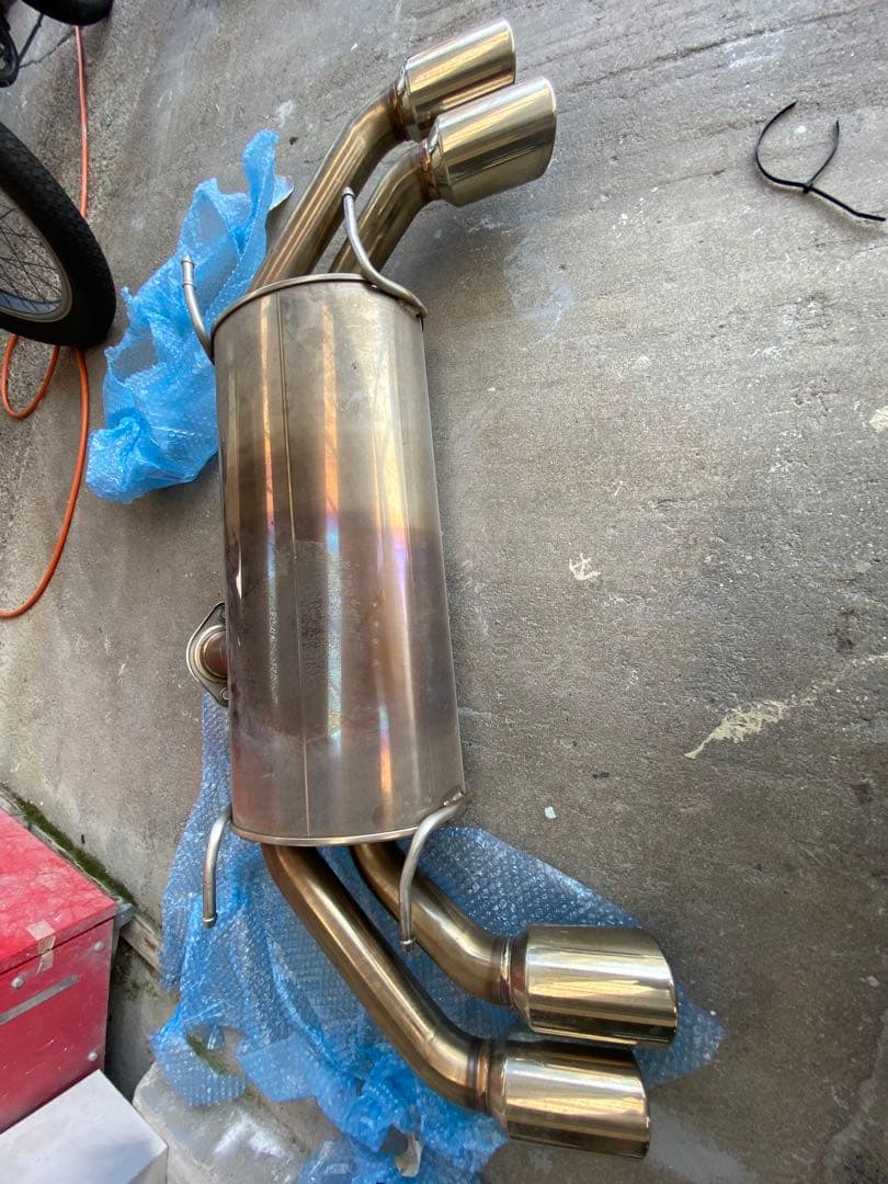 gr86 TRDマフラー