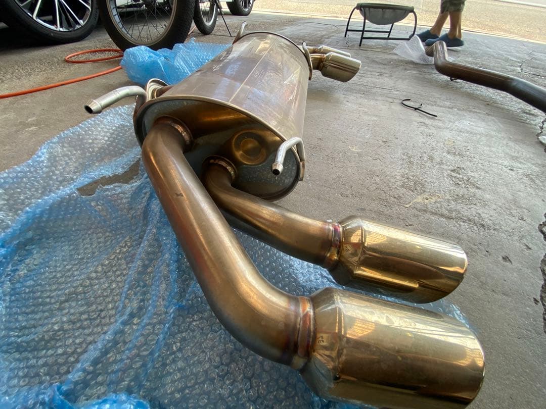 gr86 TRDマフラー