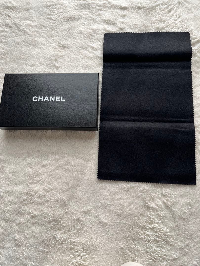 シャネルロングウォレット