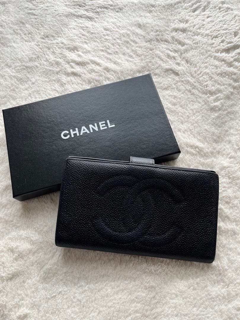 シャネルロングウォレット