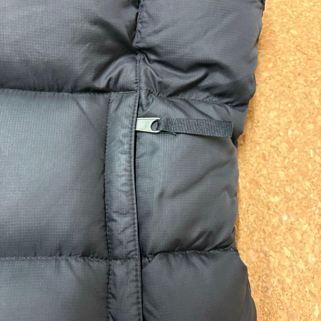 【セール中】The North Face ブラックダウンベスト 700