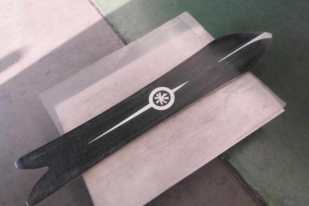 O.SIN 4807 168 ツインテール スノーボード *1010