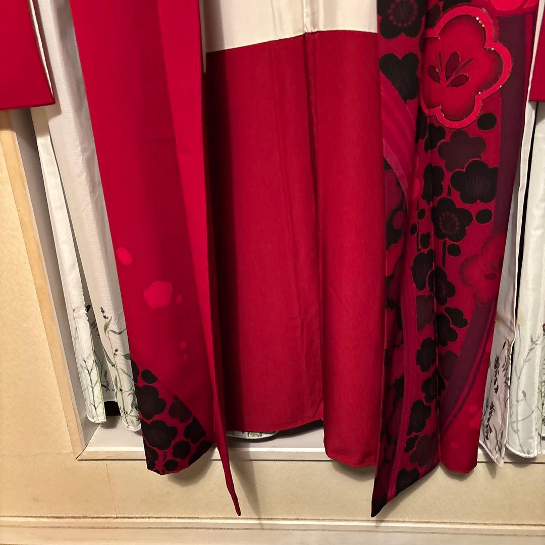 赤い花柄の振袖　小物付き４点セット