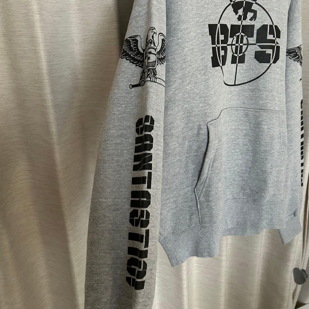 SANTASTIC！×防弾少年団パーカー　BTS