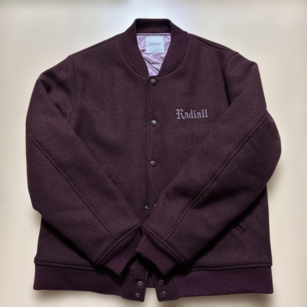 ラディアル　RADIALL スタジャン